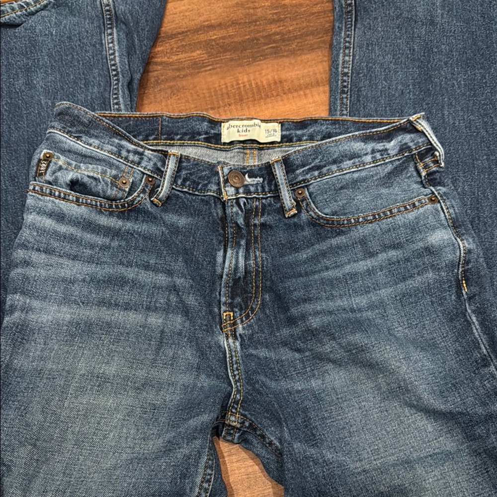 Abercrombie boys boot cut Blue Jeans 15/16